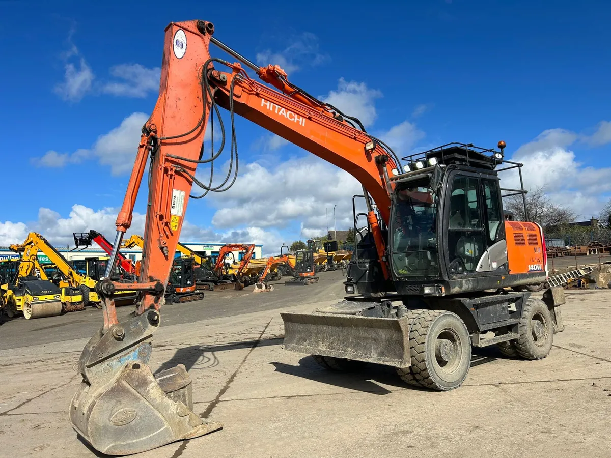 2019 Hitachi ZX140W-6 Blade / Stabalizers - MULLAN - Image 3