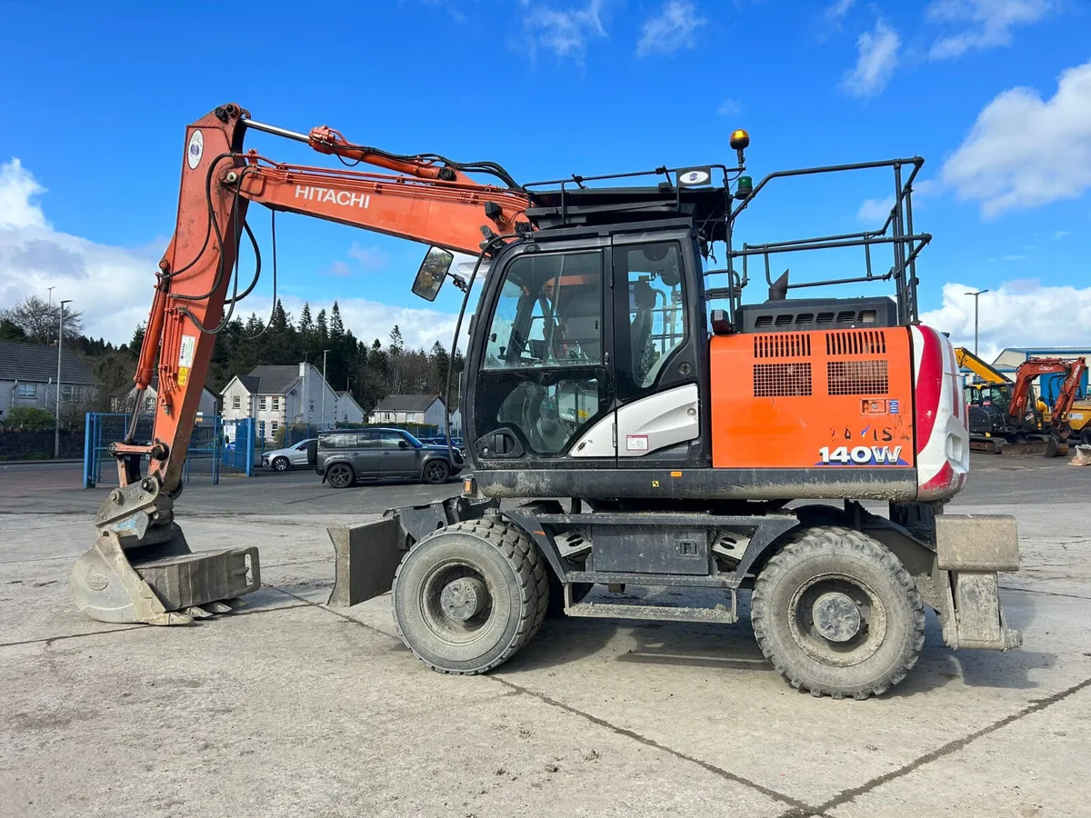 2019 Hitachi ZX140W-6 Blade / Stabalizers - MULLAN - Image 2
