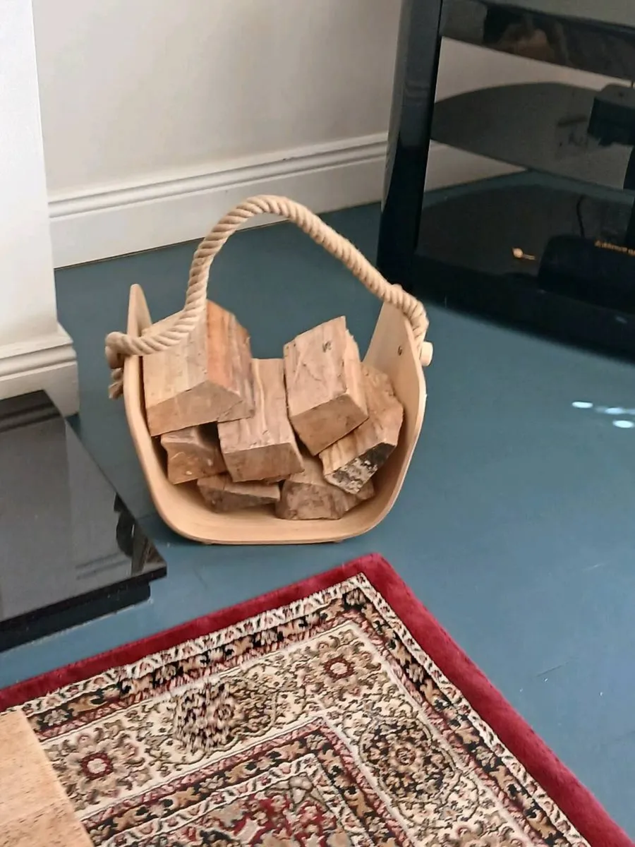 Log Holder - Image 2