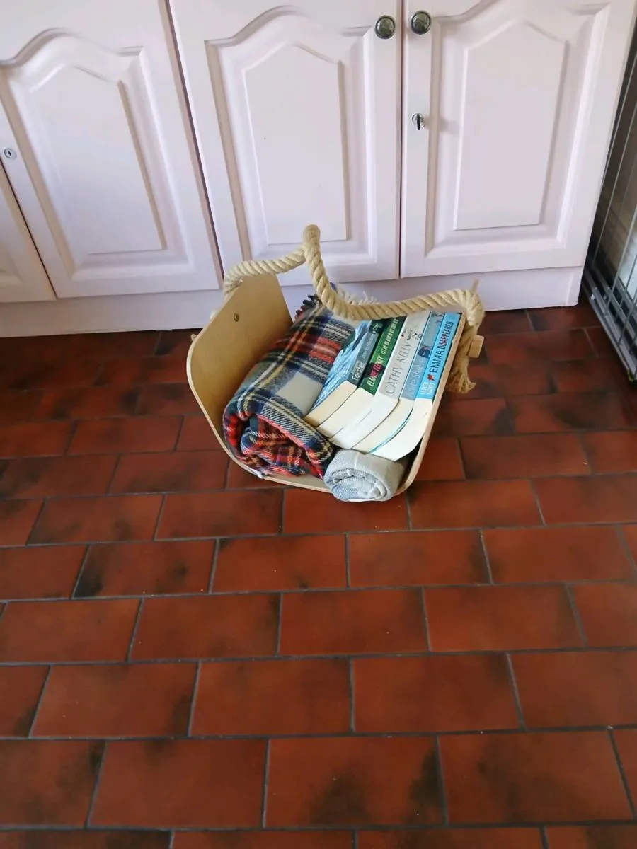 Log Holder - Image 3