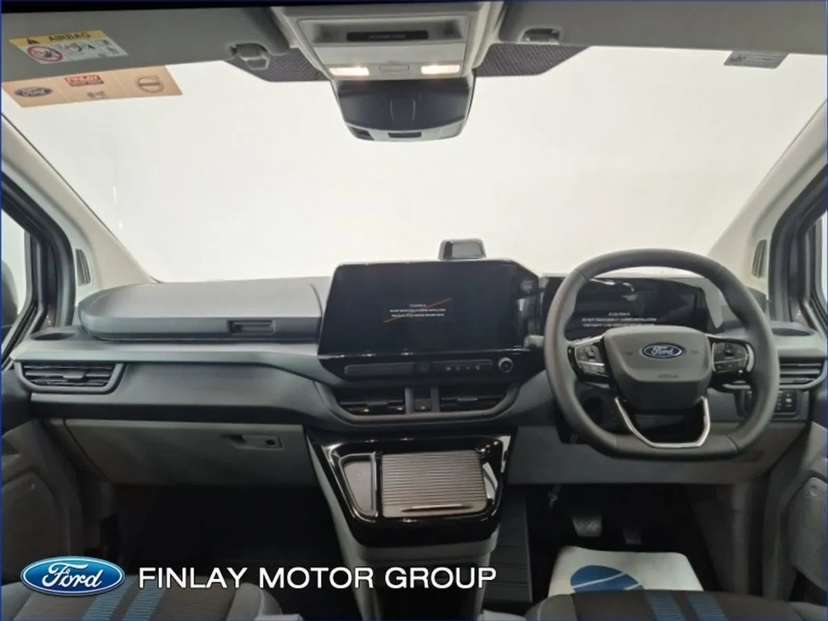 Ford Transit Custom DCIV PHEV Sport - Image 2