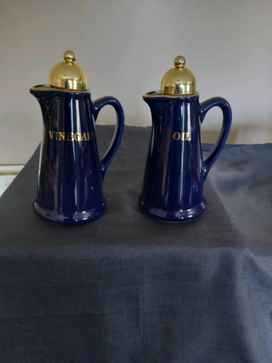 Oil & Vinegar Jug's - Image 1