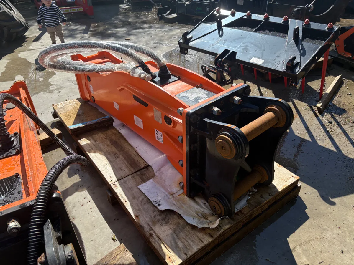 New 14ton Evergreen EHB 1000 Rock Breakers - Image 2