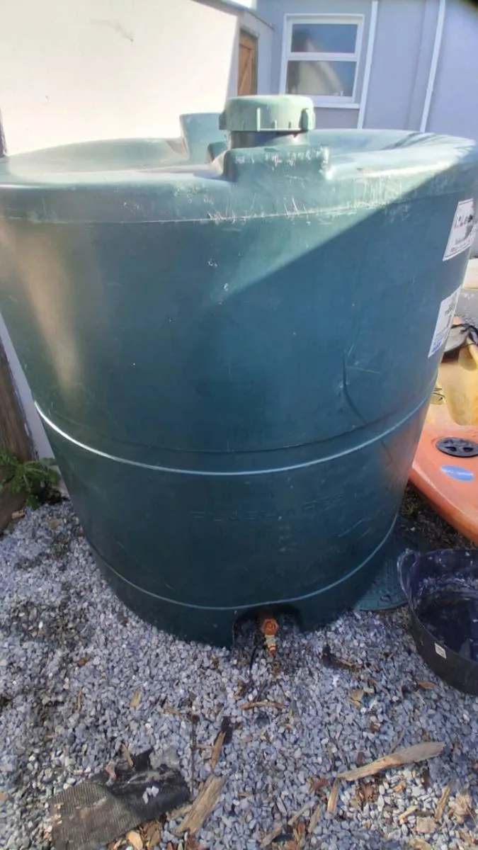 Heating oil tank. 1200 litres - Image 1