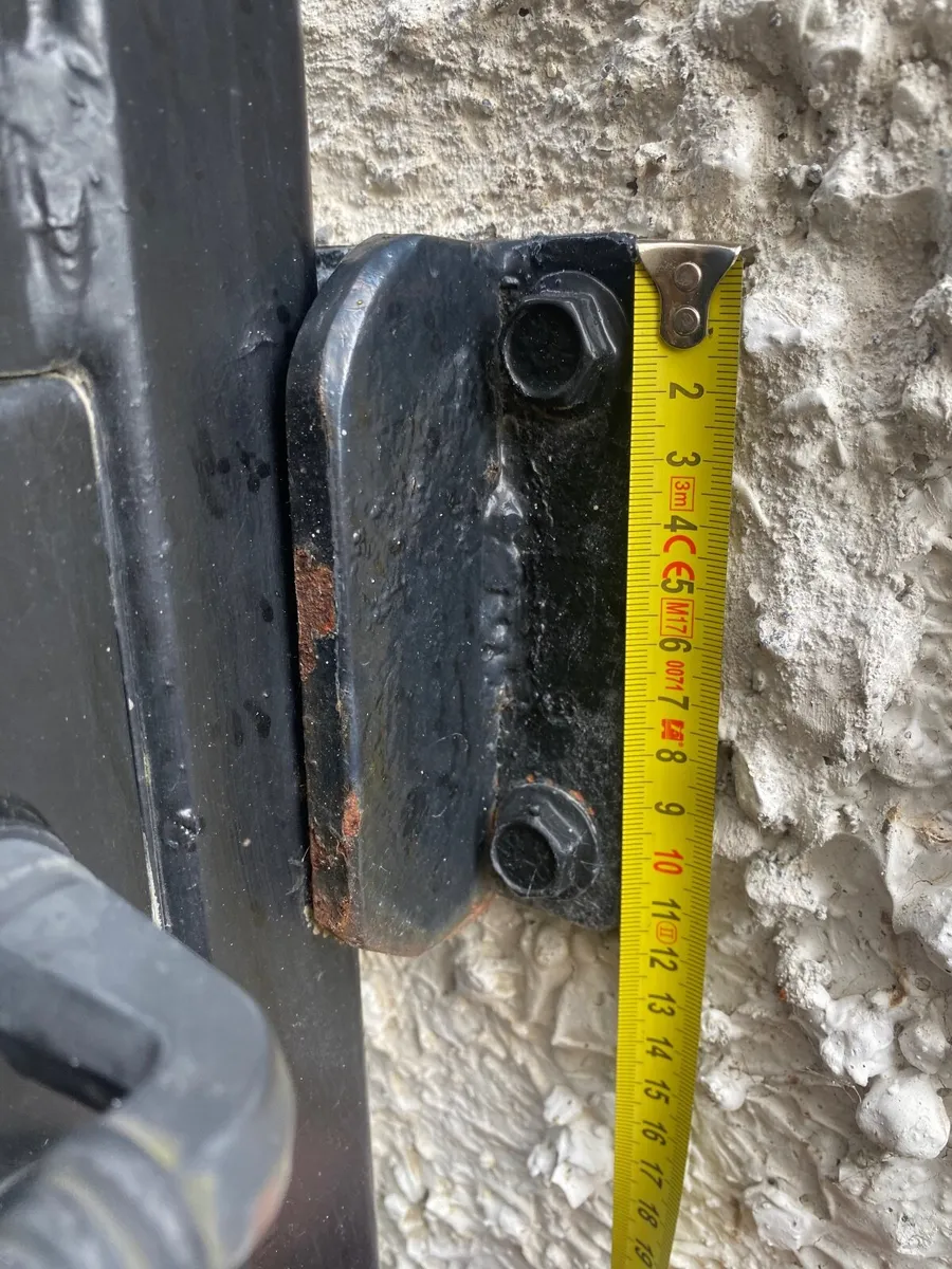 Hardwood galvanised steel gate - Image 3