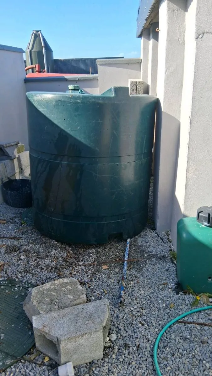 Heating oil tank. 1200 litres - Image 3