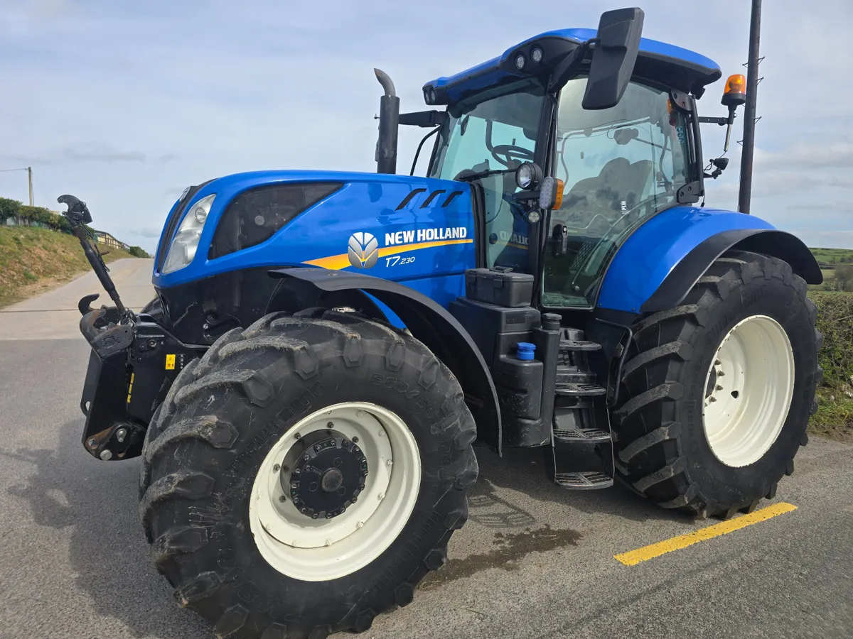 New Holland T7.230 - Image 1