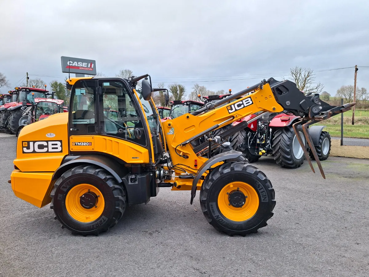 JCB 320S - Image 4