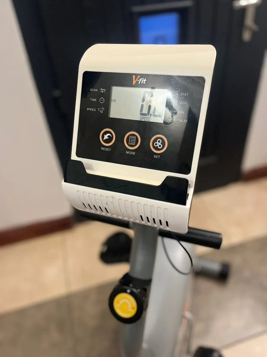 Exercise bike - Image 2