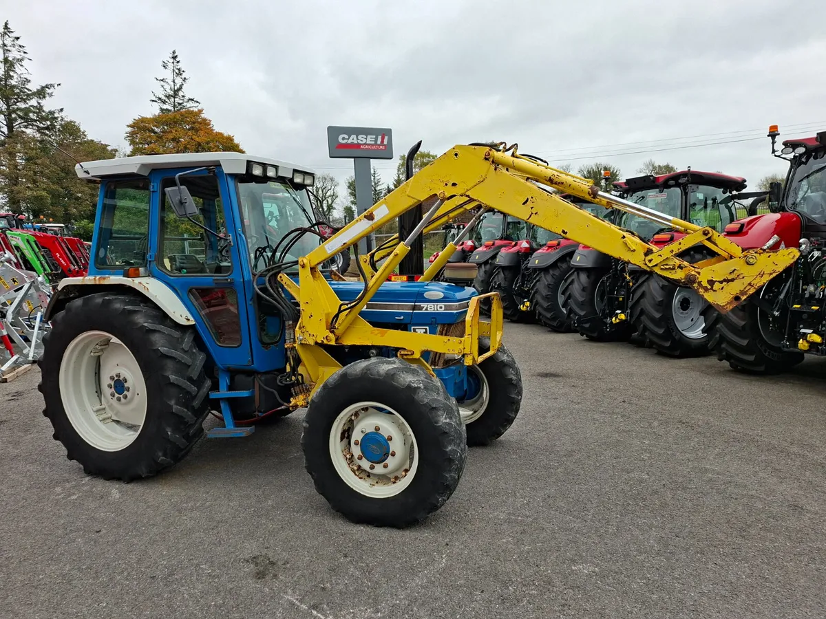 FORD 7810 AND LOADER - Image 2