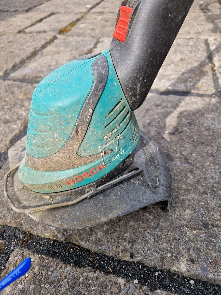 Garden equipment - Image 1