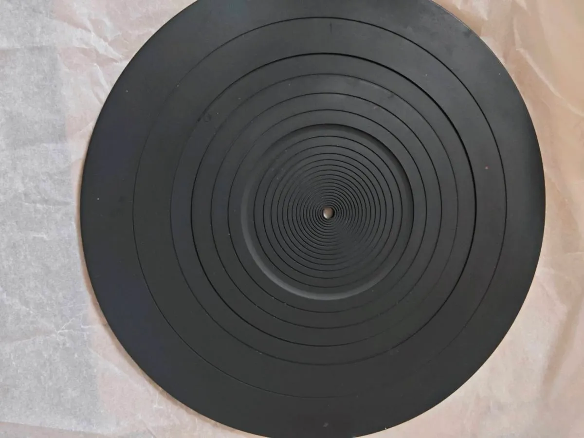 Technics SFTG172-01. Original Thick Rubber Mat For - Image 4