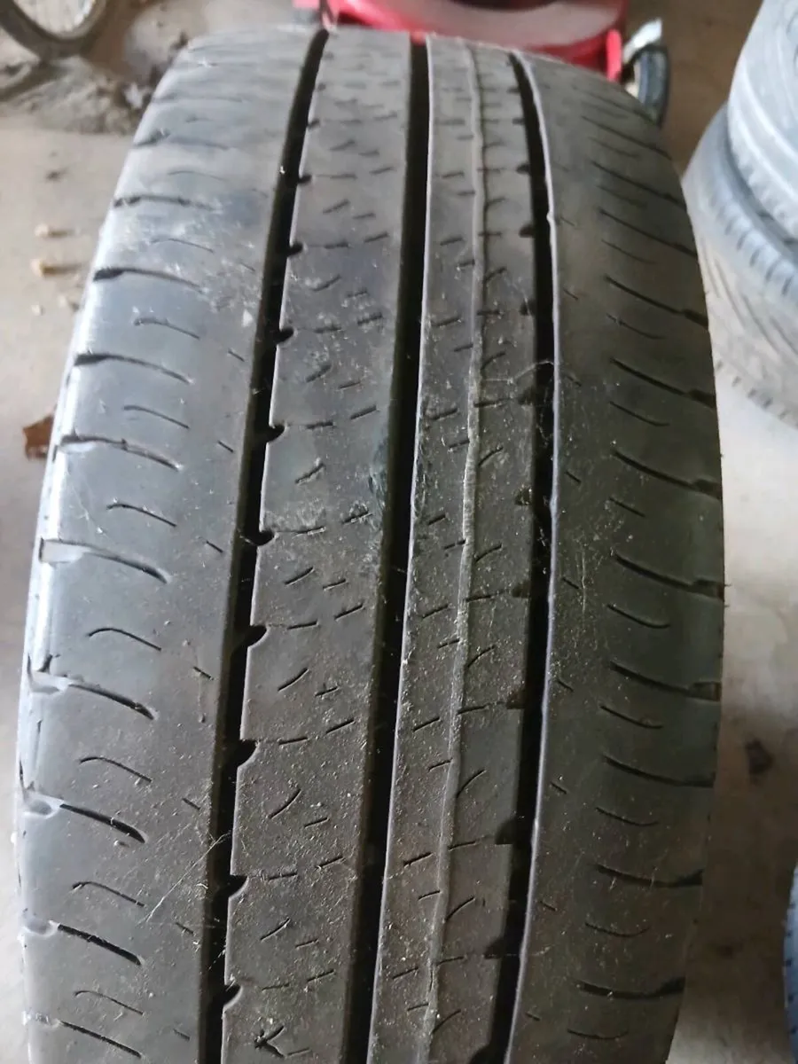 Tyres - Image 3