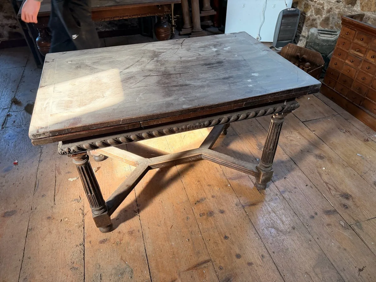 Old extending table - Image 1