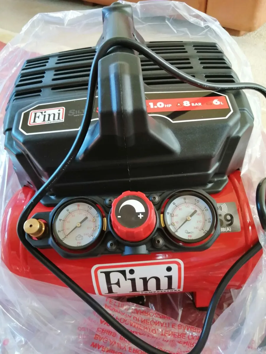 Mini Compressor + Airbrush Kits - Image 2