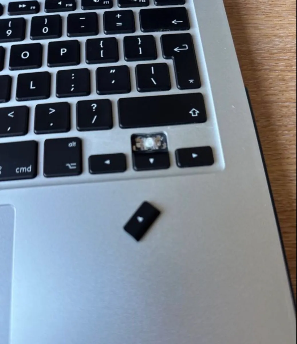 Macbook pro 13’ 2015 - Image 4