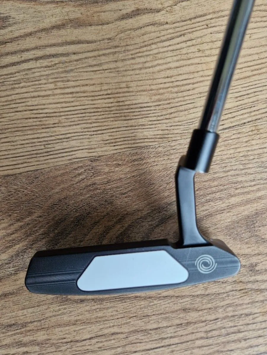 Odyssey Stroke Lab Tri-Hot Two Putter - Image 2