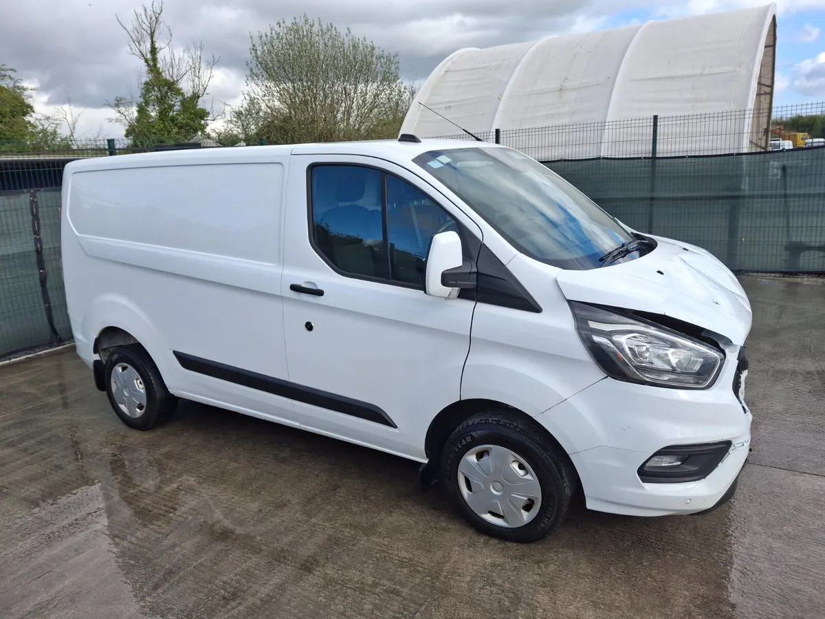 221 Ford Transit Custom  Trend  2.0 Diesel - Image 1