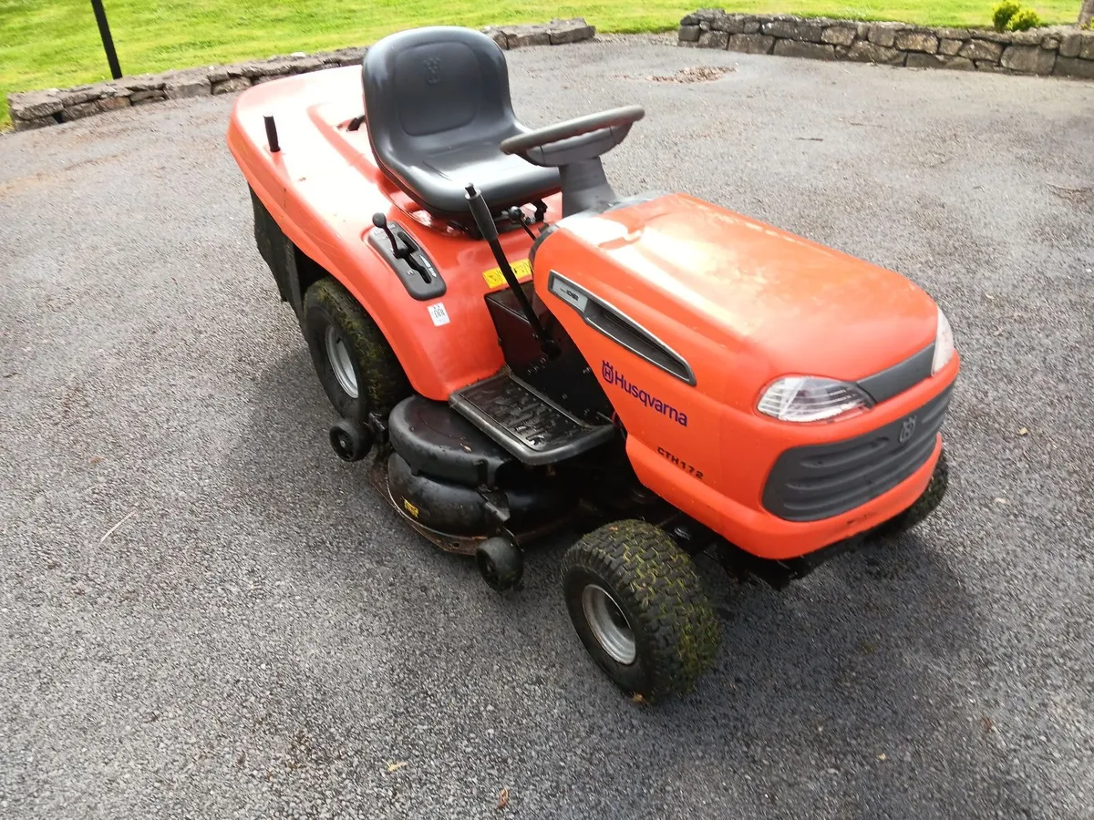 Husqvarna Ride On Lawnmower - Image 3