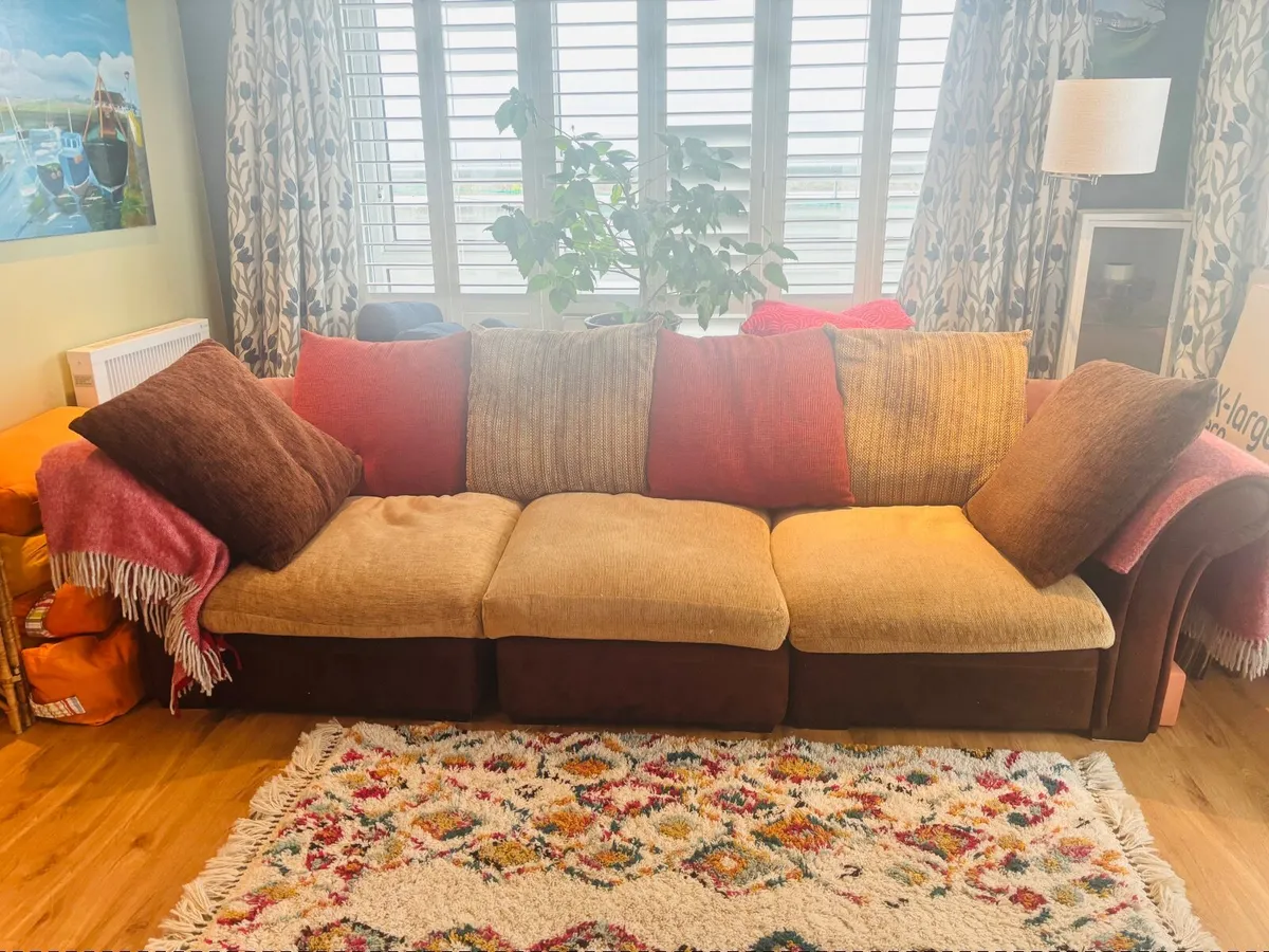 Cozy Couch for free - Image 3
