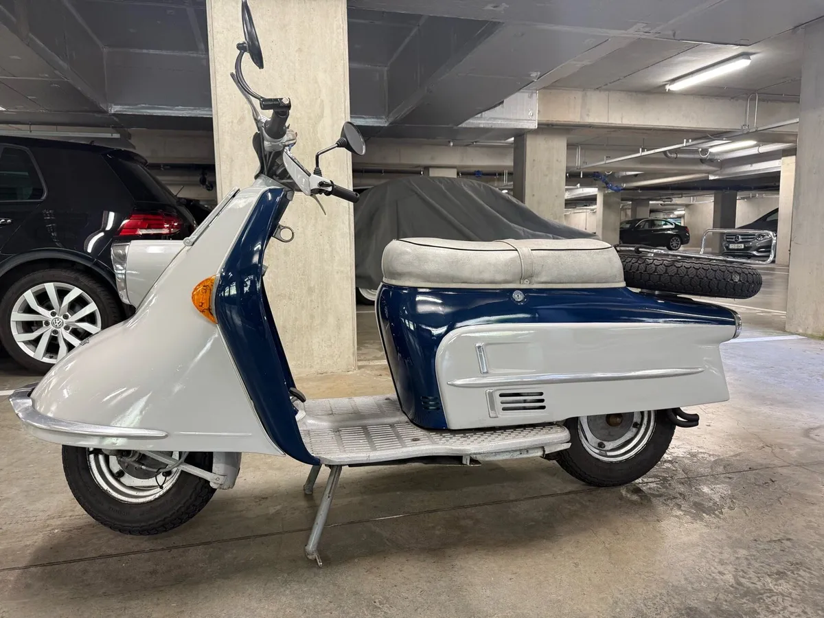 Vintage Heinkel scooter - Image 1