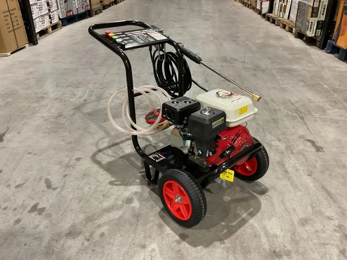 2026 INDUSTRIAL USE PRESSURE WASHER - Image 1