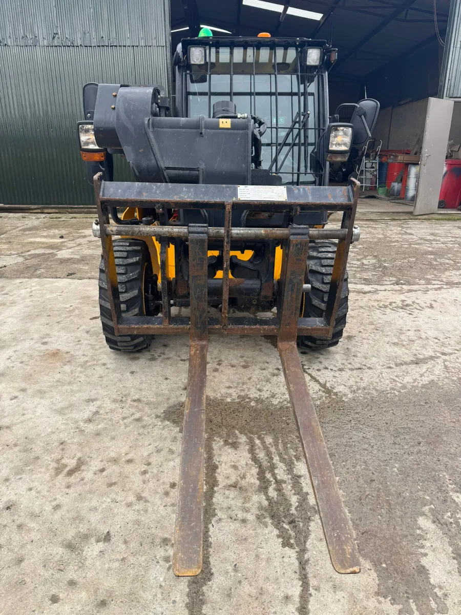 JCB 520-40 Loadall Telehandler For Sale - Image 4