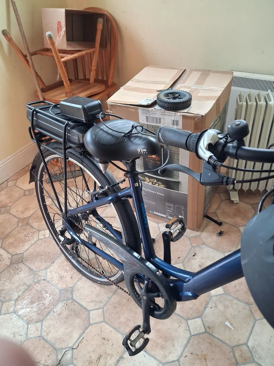 Electric assist bicycle. - Image 2