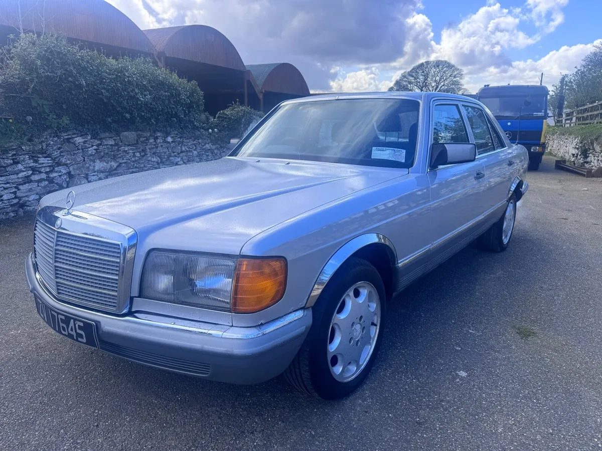 Mercedes 280se - Image 2