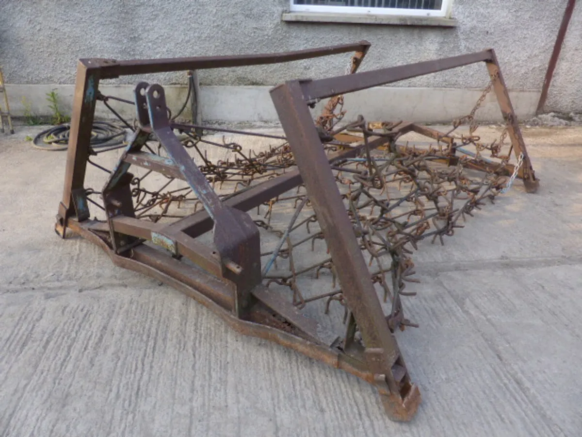 Mounted 4 Metre Chain Harrow - Image 3
