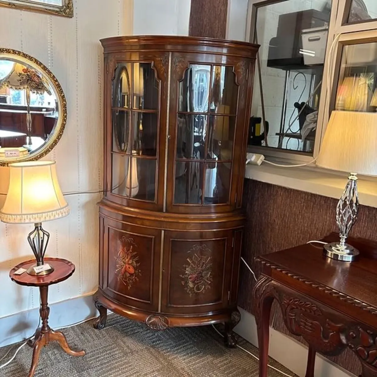 Georgian inlaid mahogany bow fronted corner