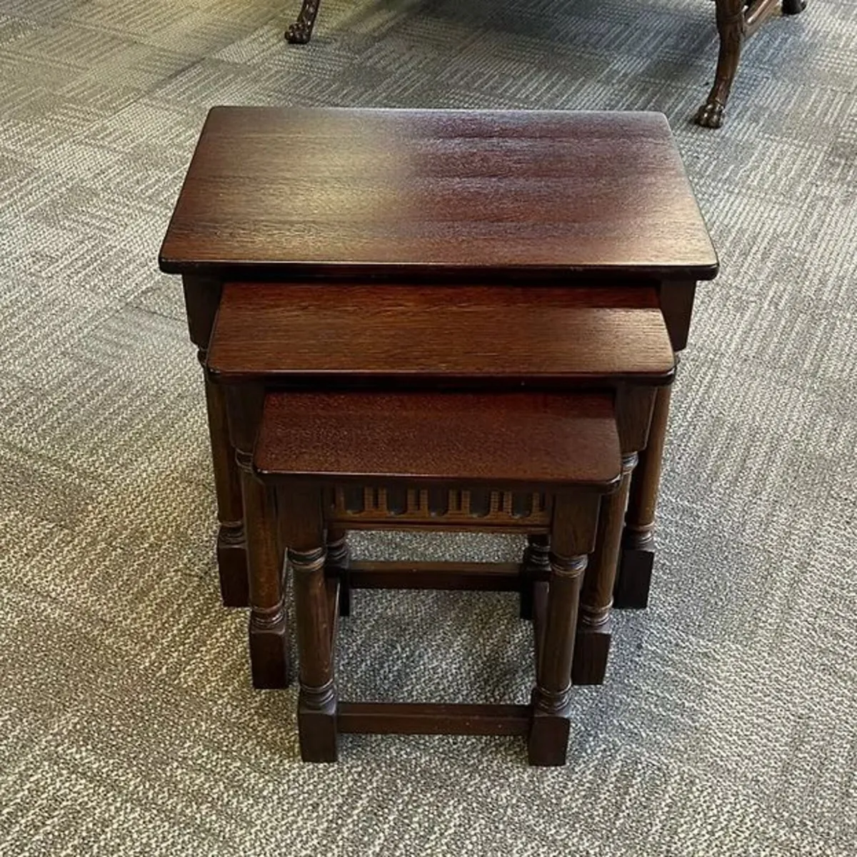 Solid oak set of three nest of table