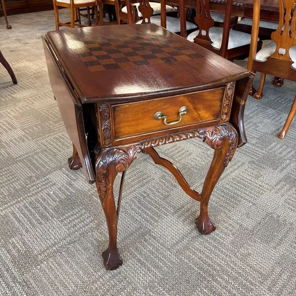 William IV mahogany chest top drop leaf table feat