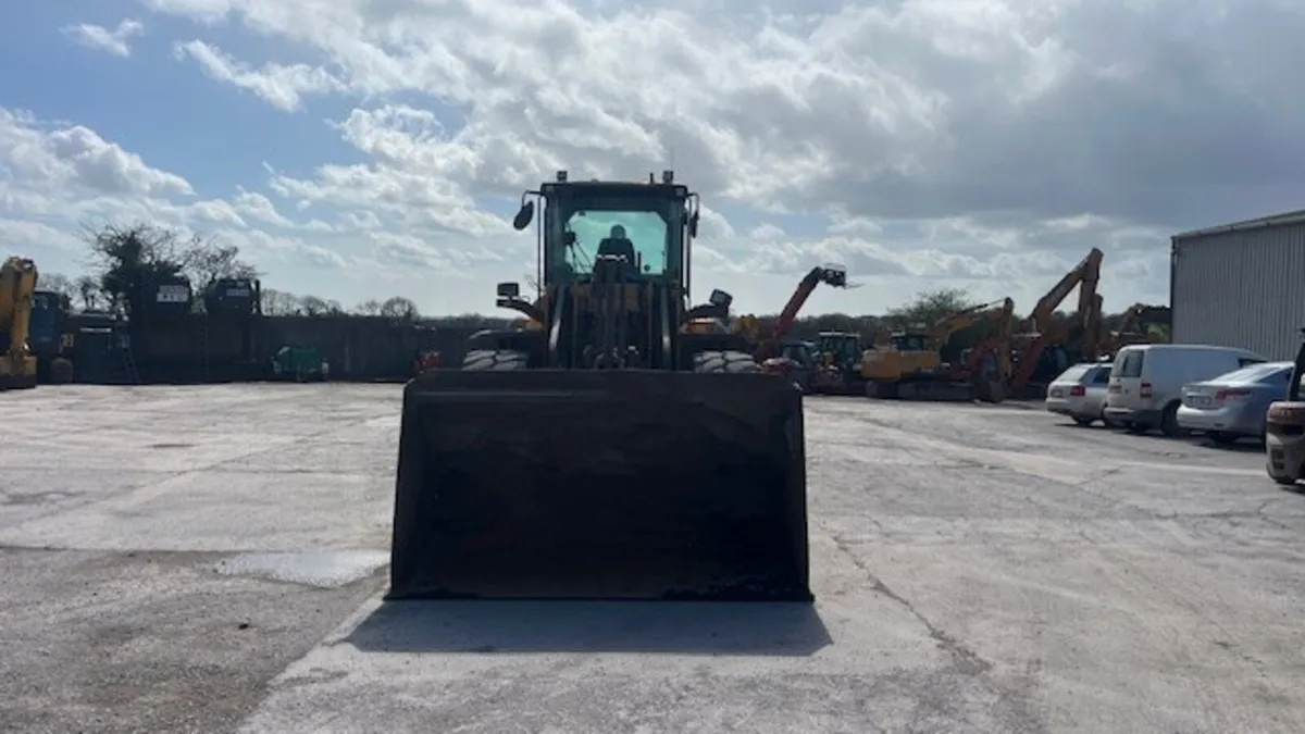 2008 Volvo L110F - Image 2