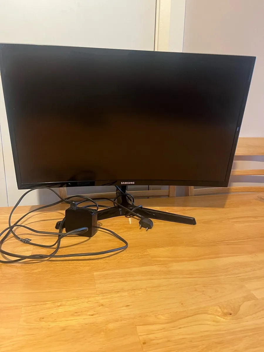 Samsung monitor 24” - Image 1