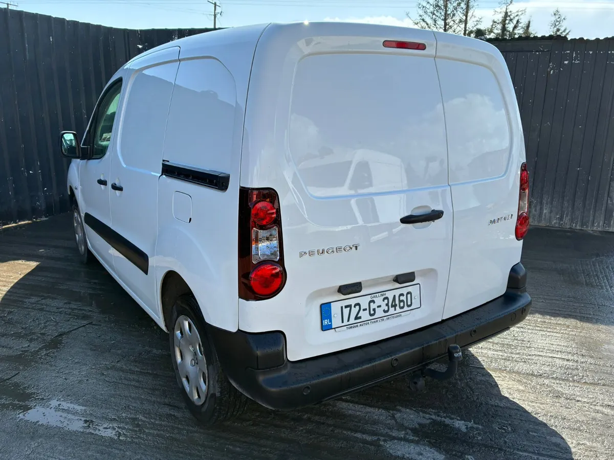 2017 Peugeot Partner Van - Image 4