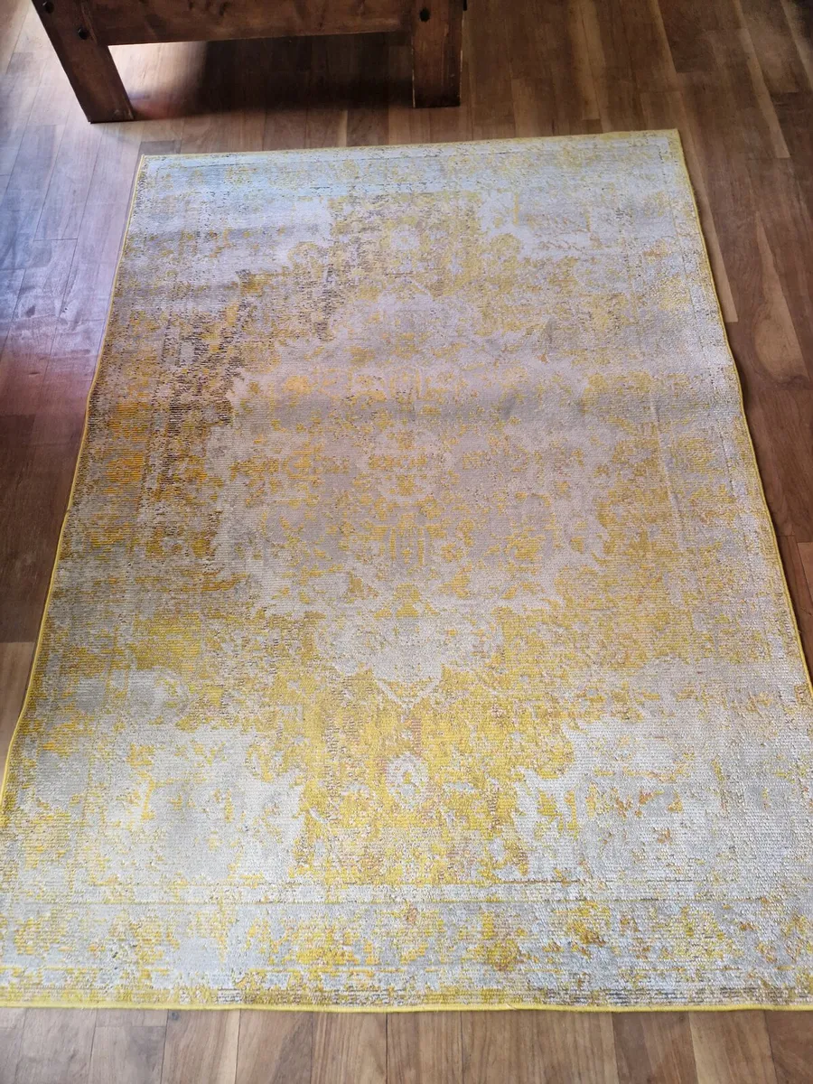 Large yellow Rug - Image 2