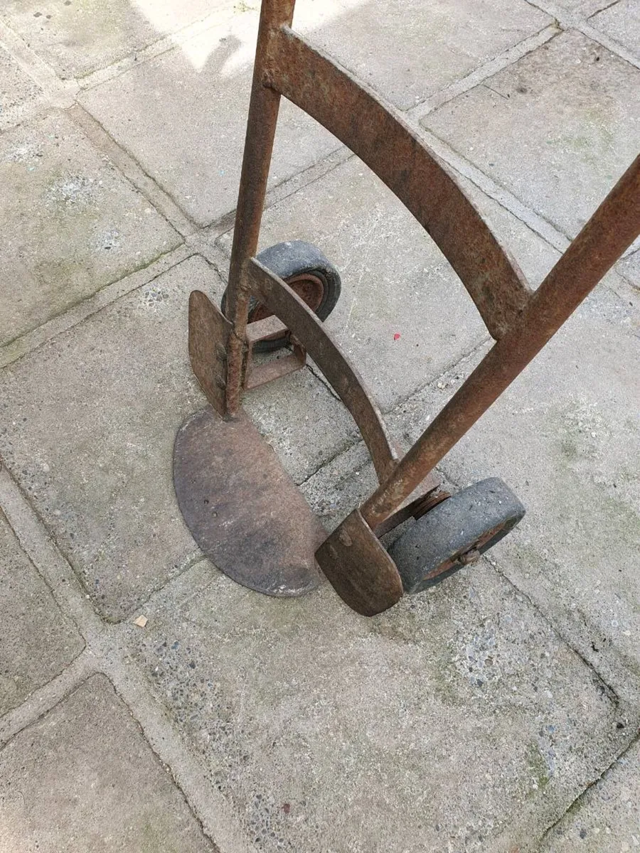 Vintage sack trolly - Image 2