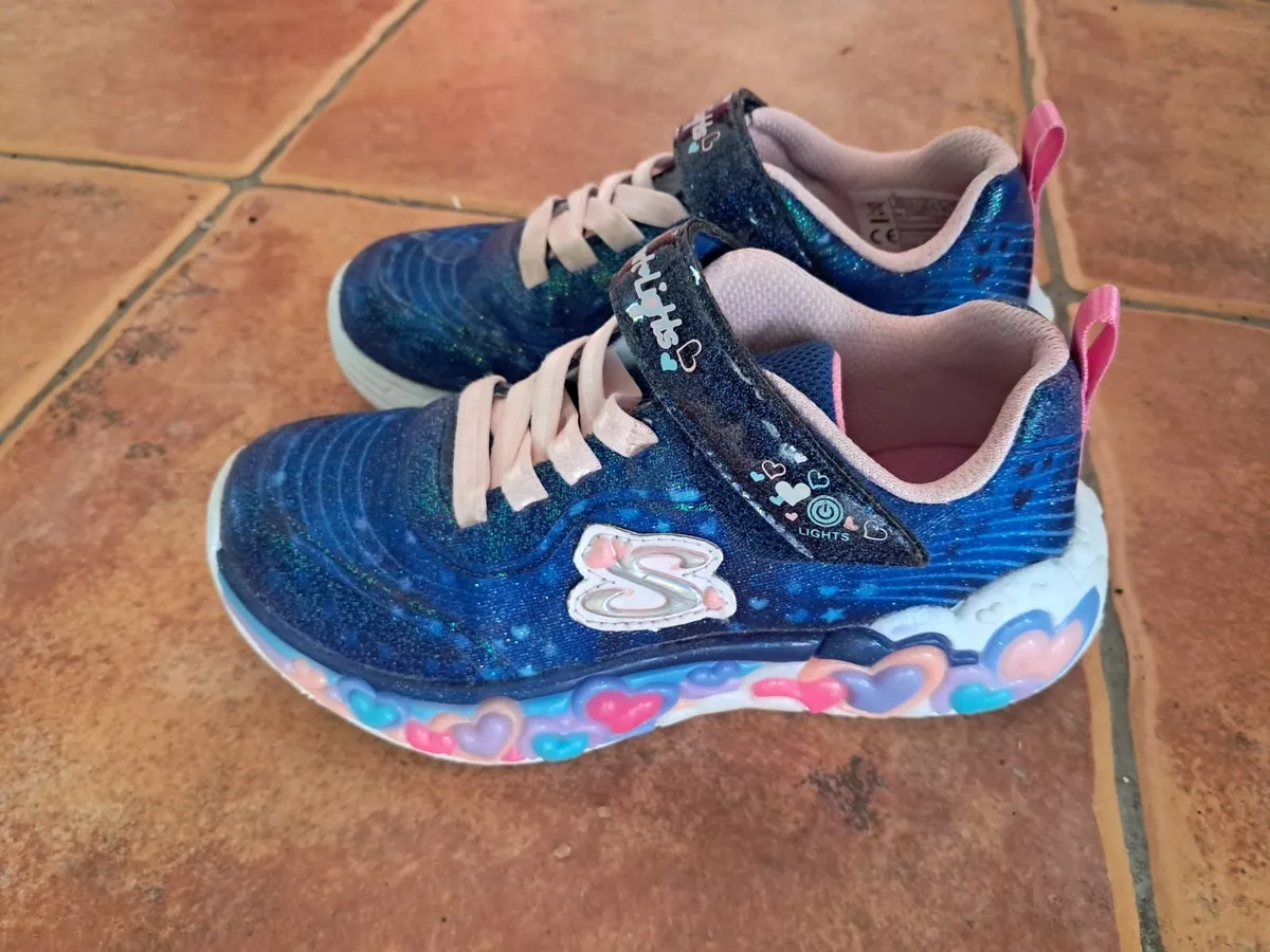 Kids trainers - Image 1