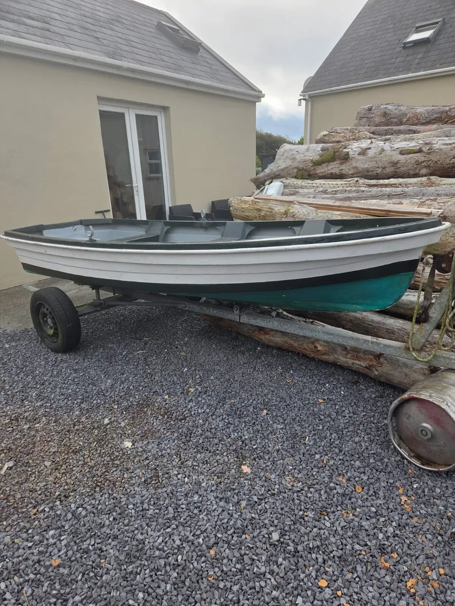 12ft punt with trailer - Image 1