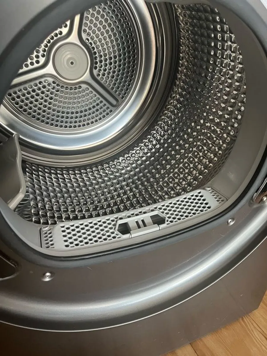 Haier Heat Pump Dryer - Image 4