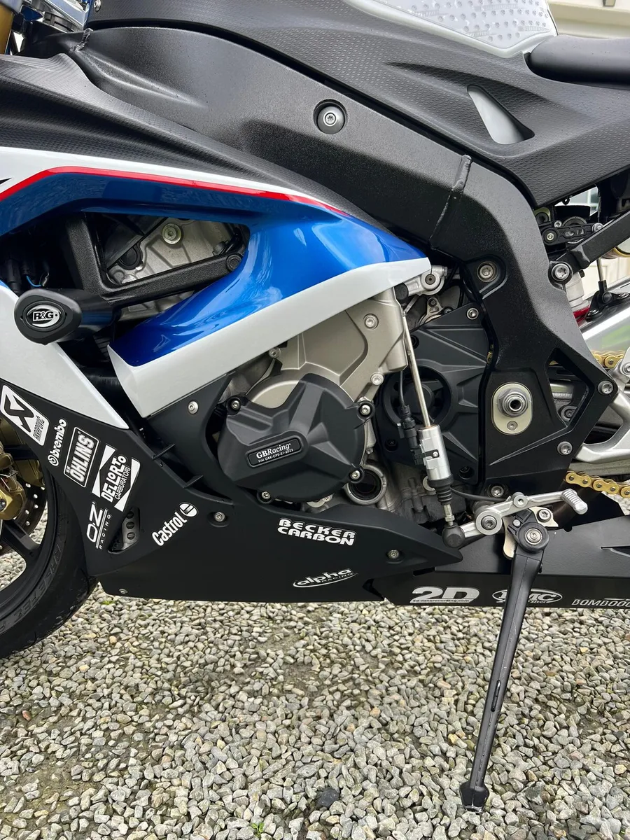 BMW S1000RR - Image 2