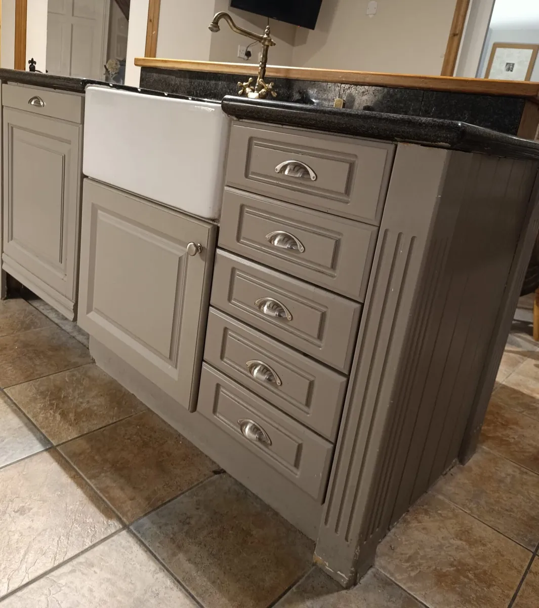 Kitchen and Center Island - Image 2