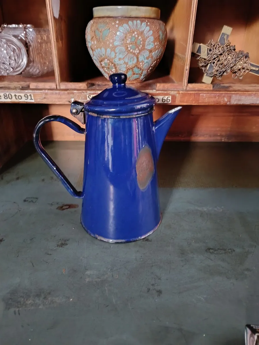 Vinatage Enamel Coffee Jug - Image 2