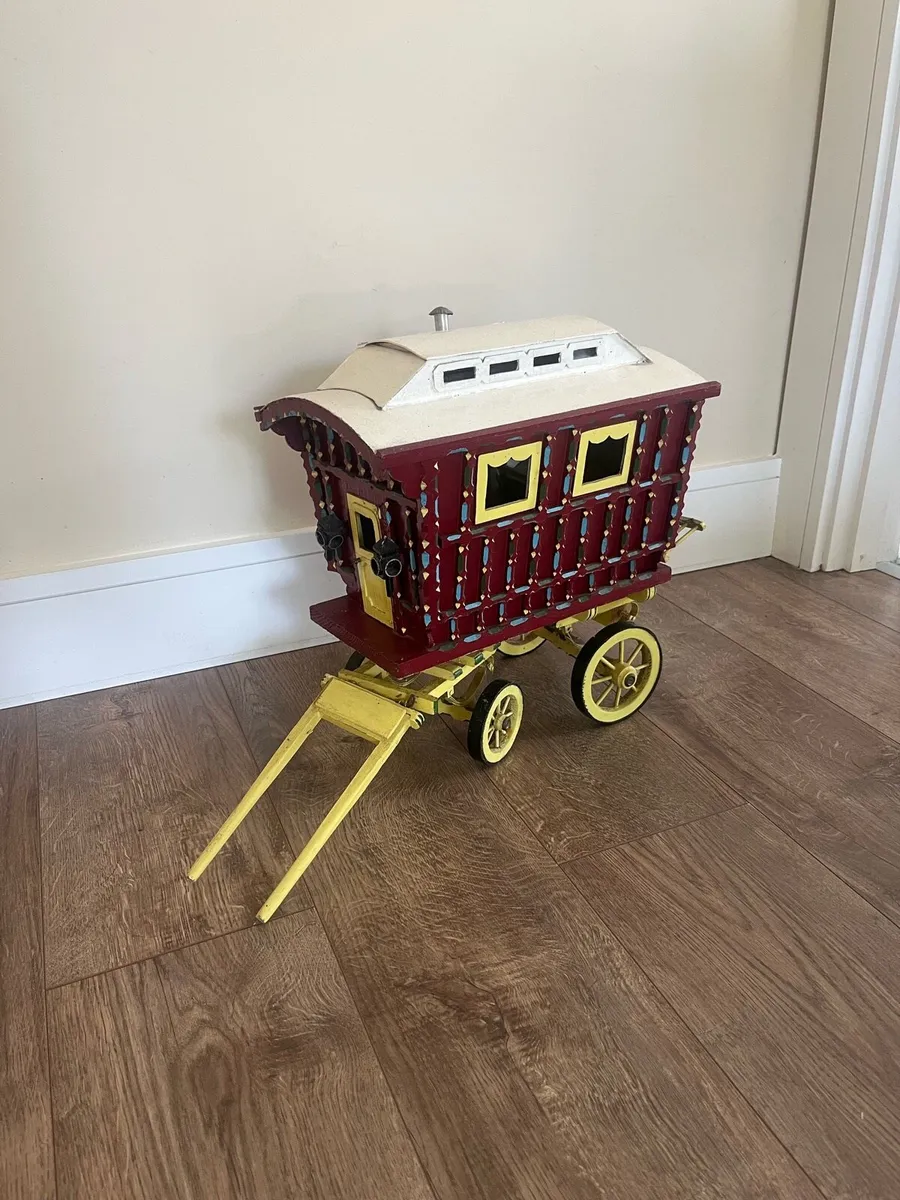 Vintage Irish Model Wagon - Image 1