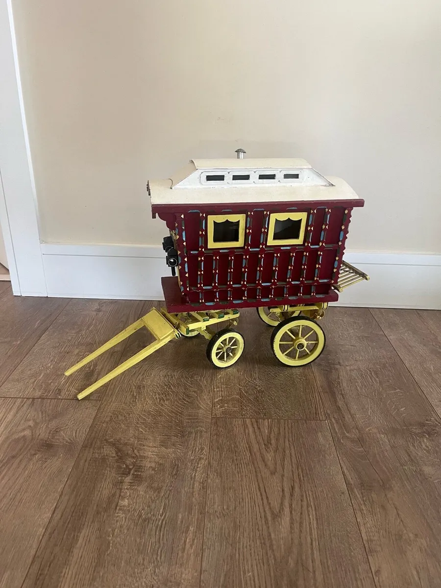 Vintage Irish Model Wagon - Image 2