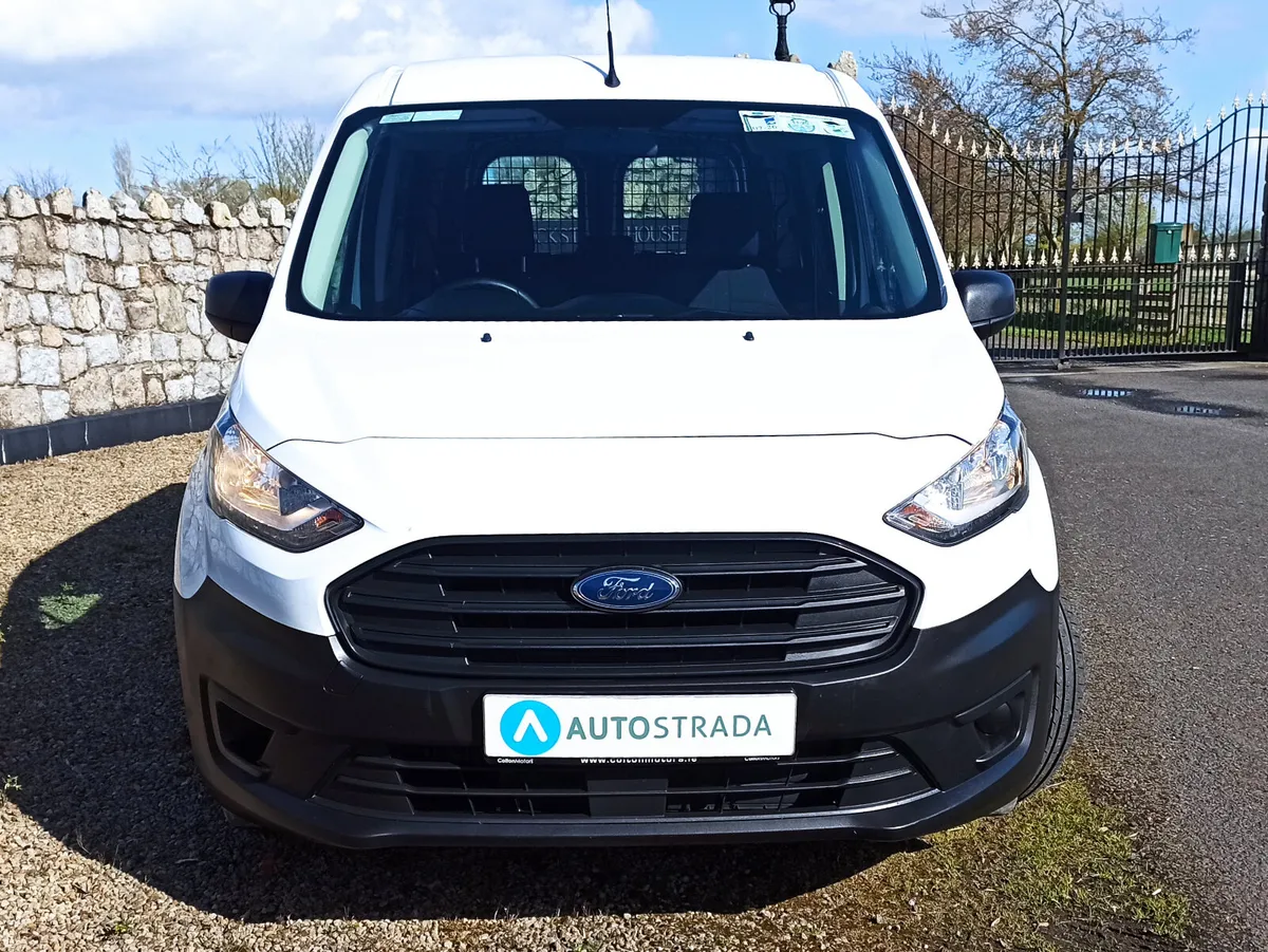 202 Ford Connect 1.5D 5 seater Crew Cab - Image 2