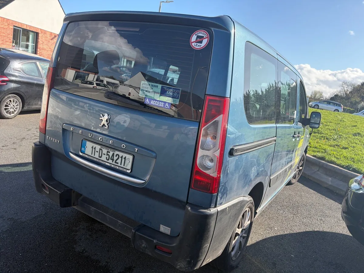 2011 Peugeot expert wheelchair accessible read ad! - Image 4