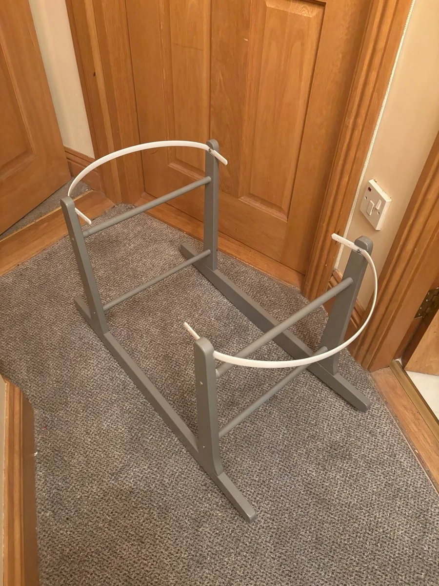 Moses Basket - Image 1