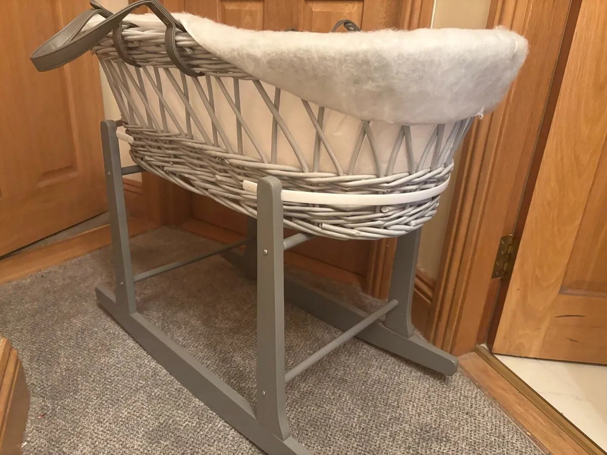 Moses Basket - Image 3